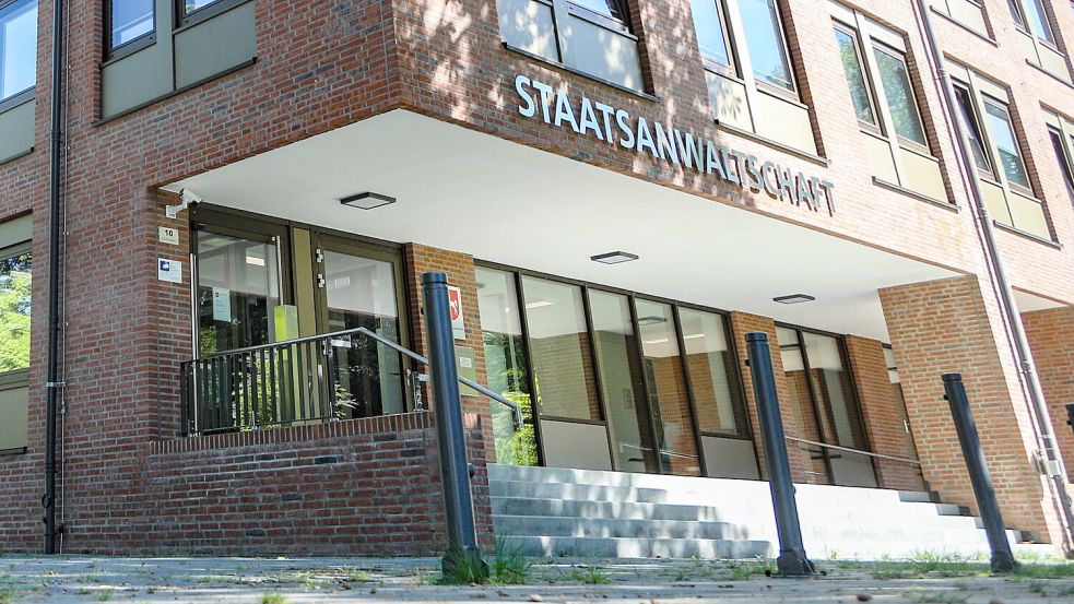 Der neue Haupteingang der Staatsanwaltschaft Aurich. Foto: Romuald Banik