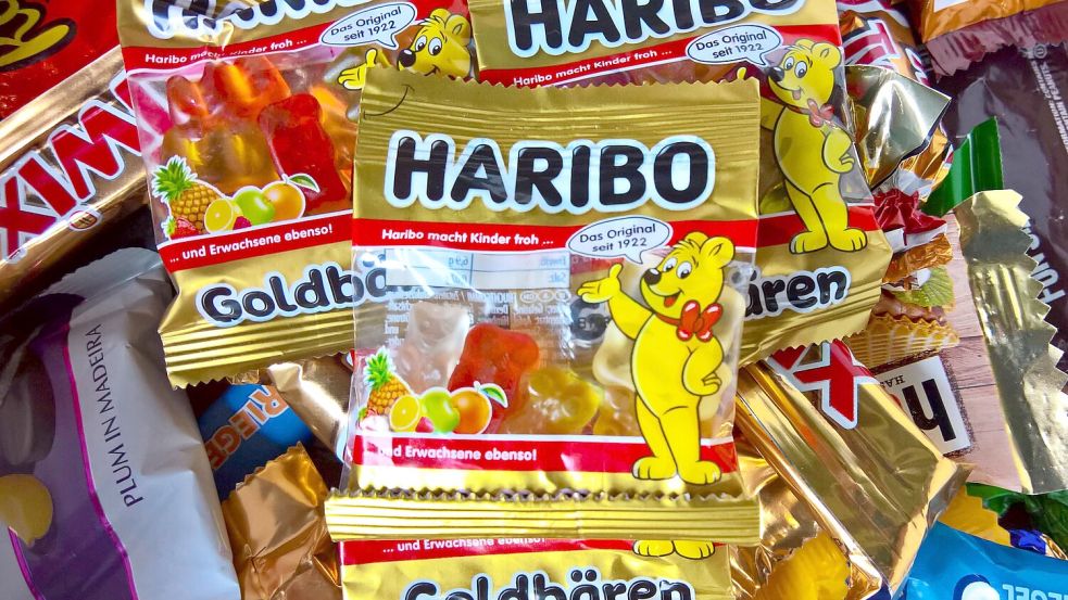 Haribo-Goldbären sind der Klassiker im Süßwarenregal. Möglicherweise gibt es gerade deshalb so viele Haribo-Fehlproduktionen bei Ebay zu finden. Foto: IMAGO/Manfred Segerer