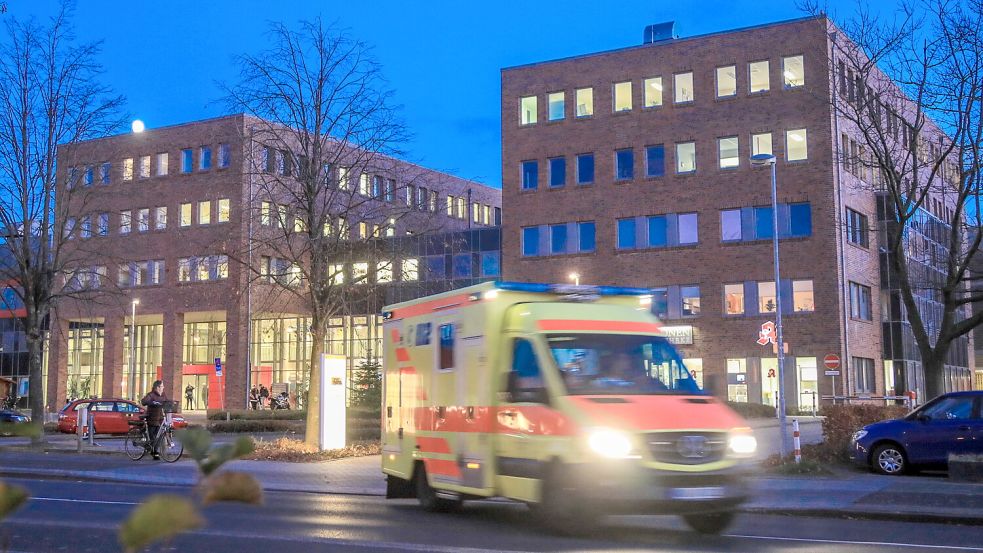 Die Ubbo-Emmius-Klinik in Aurich. Foto: Romuald Banik