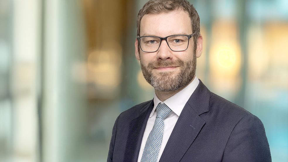 Neuer Hauptgeschäftsführer der Unternehmerverbände Niedersachsen (UVN): Benedikt Hüppe (36) Foto: Ralf Plessmann