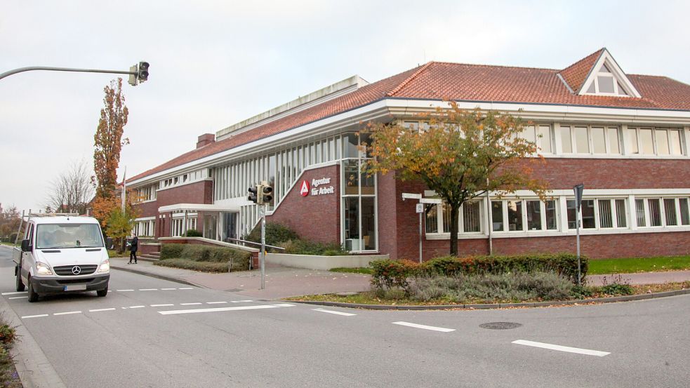 Die Agentur für Arbeit in Aurich. Foto: Romuald Banik
