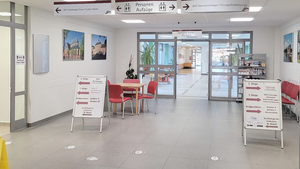 Im Eingangsbereich sollen Hinweisschilder Orientierung geben. Foto: privat