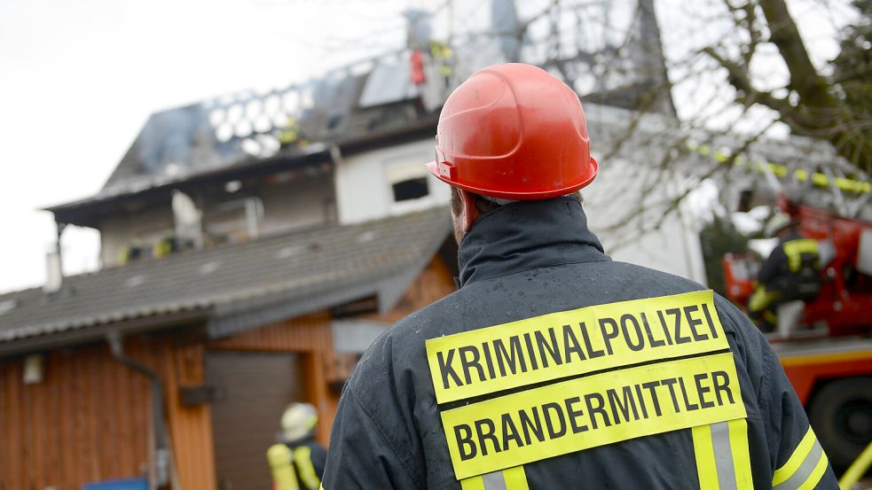 Brandermittler stellten fest, dass das Feuer durch einen Zeitzünder gelegt wurde. Foto: DPA