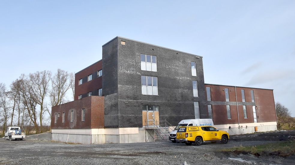 Das neue Wasserwerk in Siegelsum hat Form angenommen. Ende 2025 soll es in Betrieb gehen. Fotos: Thomas Dirks