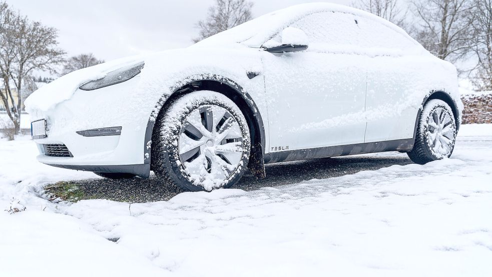 Je kälter, desto weniger Strecke: E-Auto-Fahrer müssen im Winter den Stromverbrauch im Auge behalten. Foto: imago/Bihlmayerfotografie