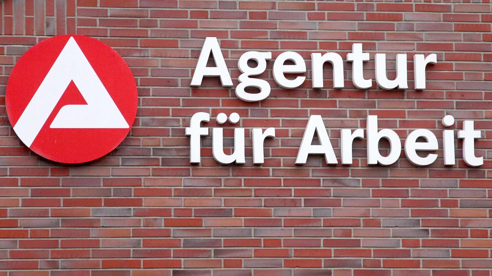 Die Agentur für Arbeit vermeldete die aktuellen Arbeitslosenzahlen. In Ostfriesland stiegen sie an. Foto: Romuald Banik