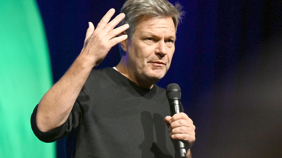 Der Grünen-Kanzlerkandidat Robert Habeck fordert Krankenkassenbeiträge auch auf Kapitalgewinne. Foto: dpa/Uli Deck