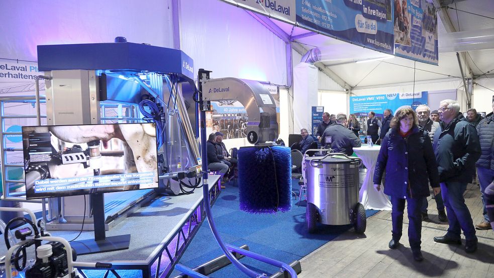 Technik und Automation im Betriebsablauf spielen eine große Rolle auf der Landwirtschaftsmesse in Tannenhausen. Foto: Romuald Banik