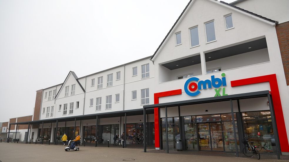 Zentrale Lage: Das Hotel „Am Pferdemarkt“ profitiert auf dem Dach des Combi-XL von der guten Infrastruktur in direkter Nachbarschaft. Auf dem Parkdeck stehen den Hotelgästen 150 kostenfreie Parkplätze zur Verfügung. Foto: Romuald Banik