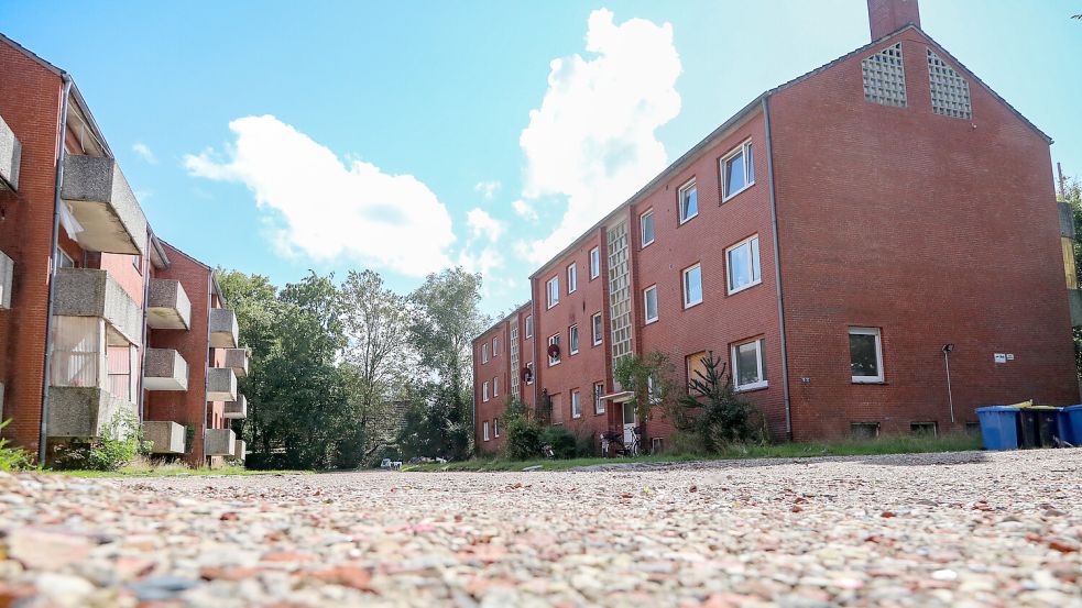 Im Sommer 2023 bangten mehrere Parteien, dass sie nicht rechtzeitig eine neue Bleibe finden. Regelmäßig fiel damals die Heizung aus, sodass kein warmes Wasser zur Verfügung stand. Foto: Romuald Banik