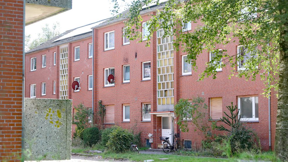 Die Wohnungen sollen wieder Balkone bekommen. Zudem sind Aufzüge geplant. Foto: Romuald Banik