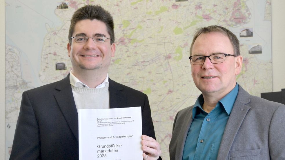 Der Vorsitzende des Gutachterausschusses, Martin Homes (rechts) und sein Stellvertreter Philipp Rulf. Foto: Aiko Recke