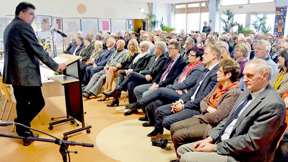 Der erste Neujahrsempfang fand 2015 in der Mensa der IGS in Marienhafe statt. Foto: Aiko Recke