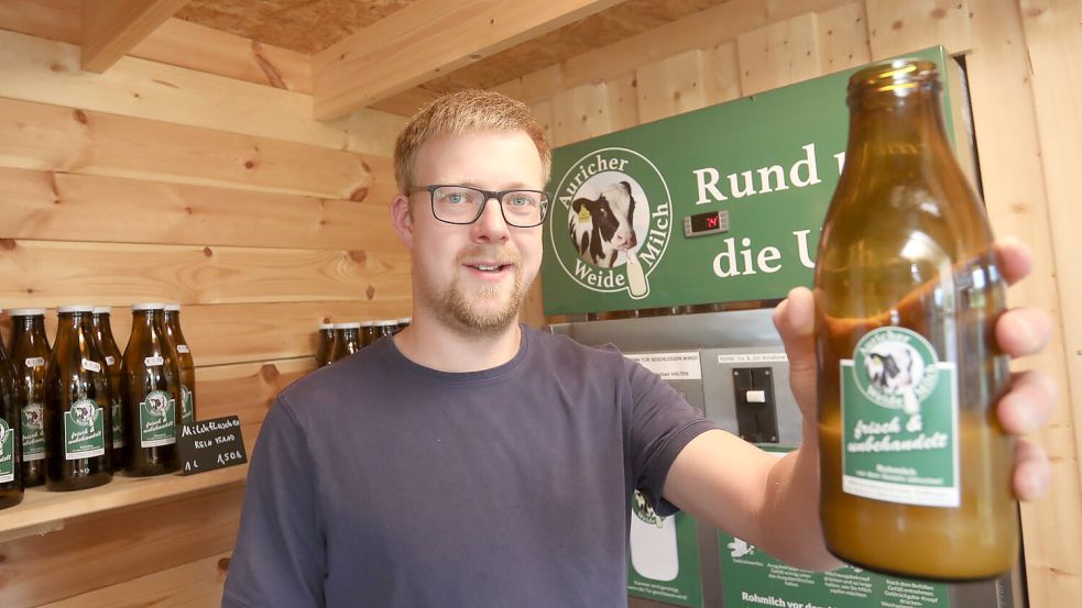 Udo Haßbargen in dem Hofladen, der demnächst schließen wird. Foto: ON-Archiv
