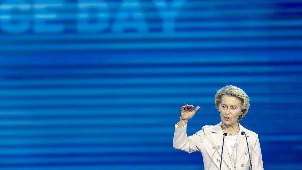 Ist die Bürokratielast für EU-Unternehmen zu hoch? Kommissionspräsidentin Ursula von der Leyen will Berichtspflichten drastisch begrenzen. Foto: dpa/Mindaugas Kulbis