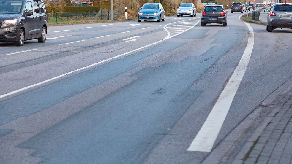 Die Bundesstraße 72 wurde schon mehrfach geflickt. Foto: Romuald Banik