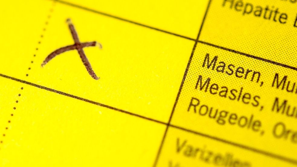 Seit der Einführung der Masernimpfpflicht 2019 ist die Impfquote dem RKI zufolge gestiegen (Archivbild). Foto: Marius Becker/dpa