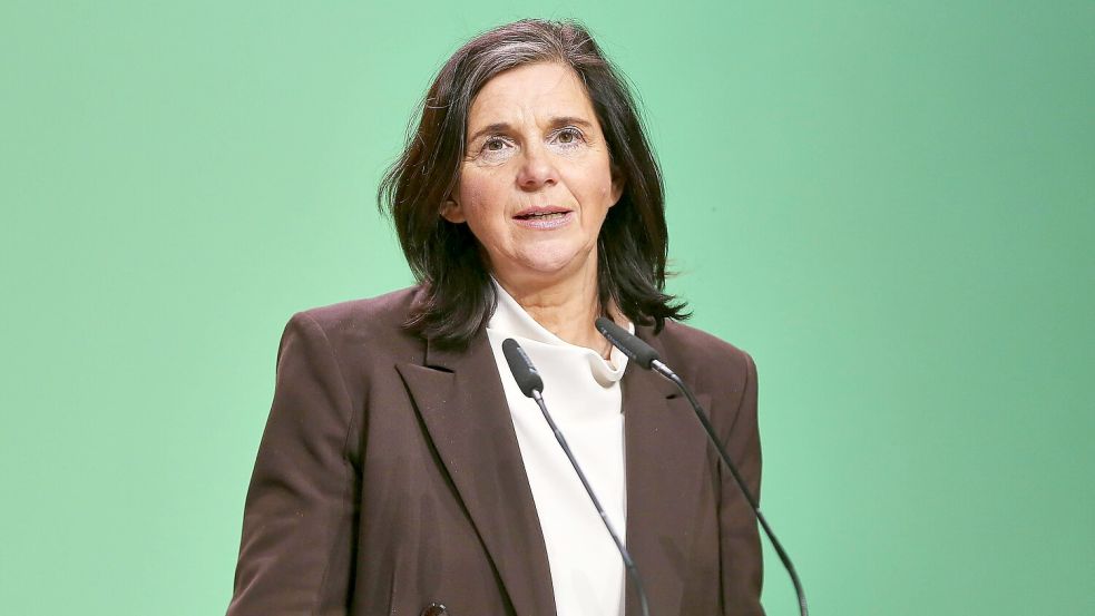 Bundestagsvizepräsidentin Katrin Göring-Eckardt (58) ist angesichts der Pläne für Sondervermögen von Union und SPD skeptisch. Für die Finanzierung von Wahlgeschenken dürfe es keine Rekordverschuldung geben. Foto: IMAGO/dts Nachrichtenagentur