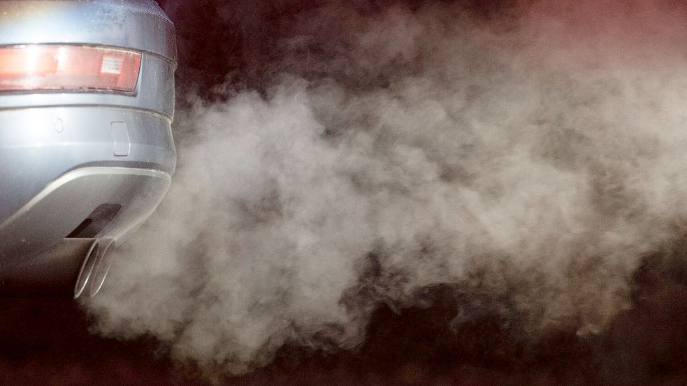 Der Verkehrsbereich ist das Sorgenkind im Klimaschutz. (Archivbild) Foto: Marijan Murat/dpa