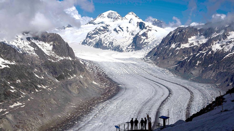 Die Gletscher schwinden wegen der Klimaerwärmung rasant (Archivbild) Foto: Matthias Schrader/AP