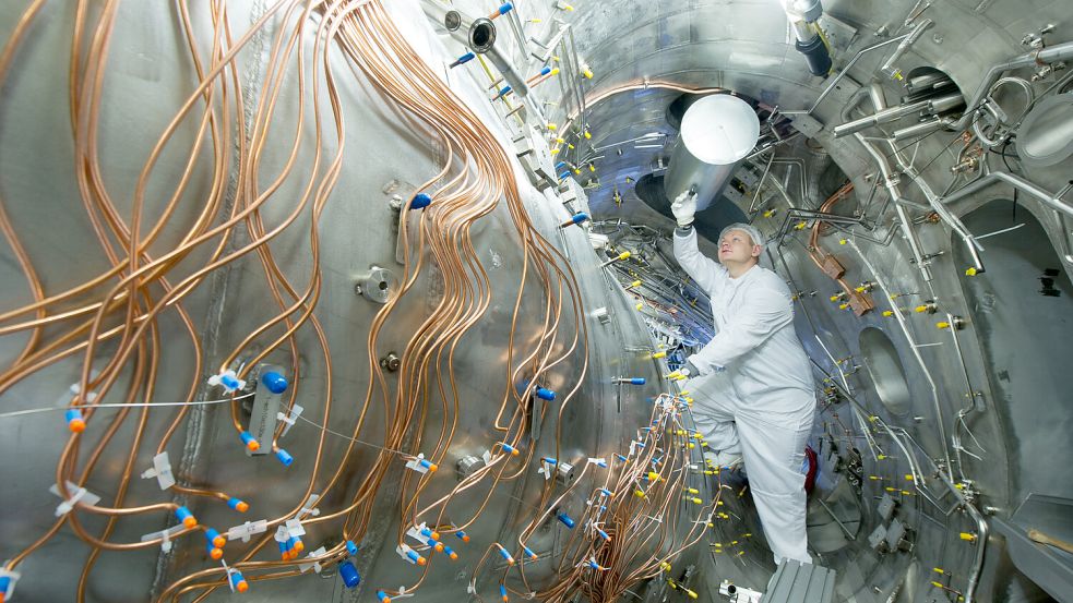 Forschungsreaktor "Wendelstein 7-X" Foto: dpa/Stefan Sauer