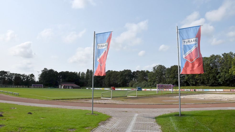 Das Sportzentrum in Upgant-Schott soll in Bauland umgewandelt und durch die neue zentrale Sportstätte in Marienhafe ersetzt werden. Foto: Thomas Dirks