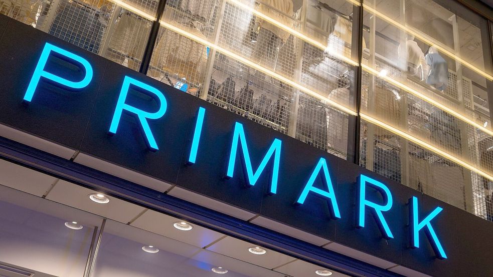 Der Chef von Primark zieht sich nach Vorwürfen zurück. Foto: Monika Skolimowska/dpa-Zentralbild/dpa