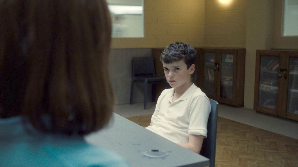Owen Cooper spielt Jamie Miller in der britischen Netflix-Serie „Adolescence“. Die vierteilige Serie ist seit fast drei Wochen auf Netflix verfügbar. Foto: -/Netflix/dpa