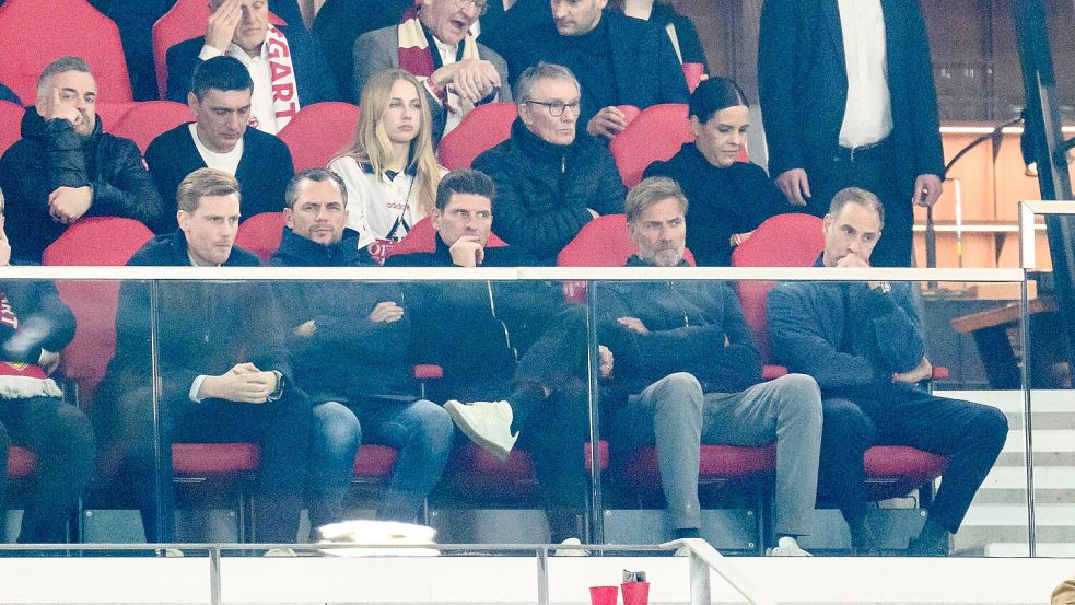 Jürgen Klopp fieberte beim DFB-Pokal-Aus von RB Leipzig auf der Tribüne mit. Foto: Tom Weller/dpa