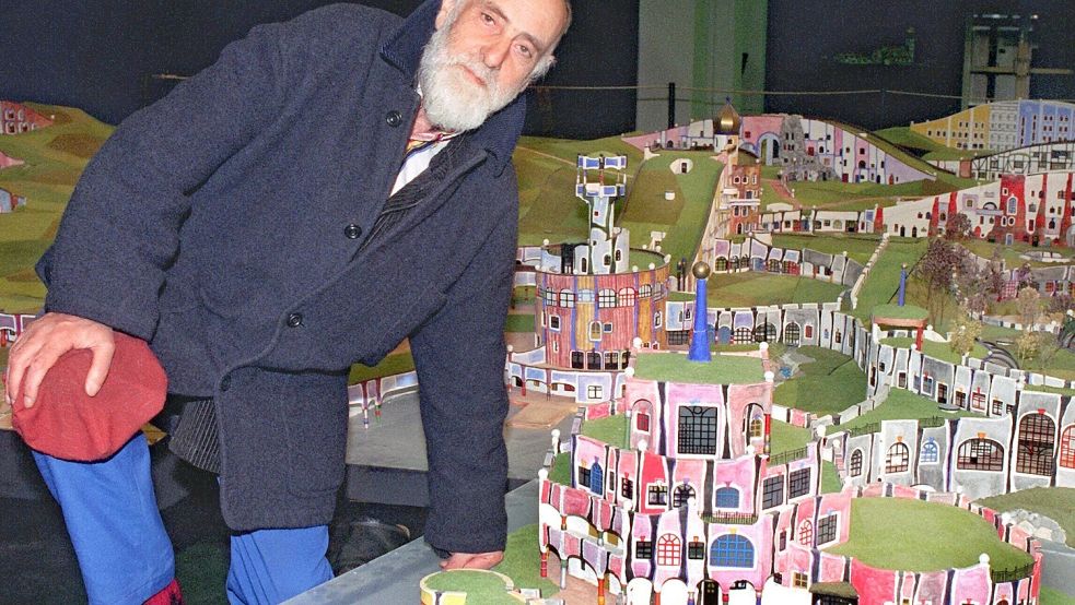Genie oder Scharlatan? Friedensreich Hundertwasser steht bis heute im Zentrum der Kontroversen. Foto: Hartmut Reeh/dpa