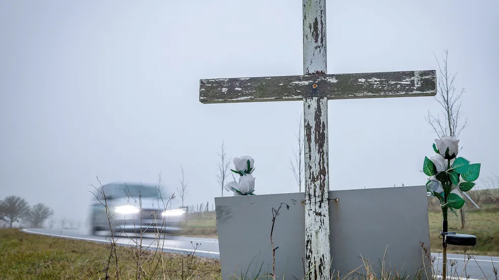 Die Zahl der Verkehrstoten in Niedersachsen sinkt auf den tiefsten Stand seit Beginn der statistischen Aufzeichnungen. Foto: Jens Büttner/dpa
