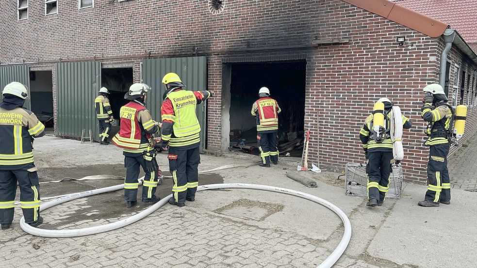 Der Brand in der Scheune war gegen 7.30 Uhr gemeldet worden. Foto: Feuerwehr