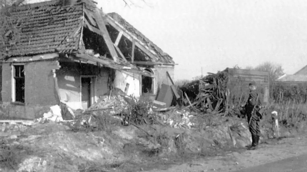 Schwere Gefechte auf der ganzen Insel: Kurz vor Kriegsende kamen auf Texel noch mindestens 1500 Menschen ums Leben, darunter knapp 120 Zivilisten. Foto: Luchtvaart- en Oorlogsmuseum Texel