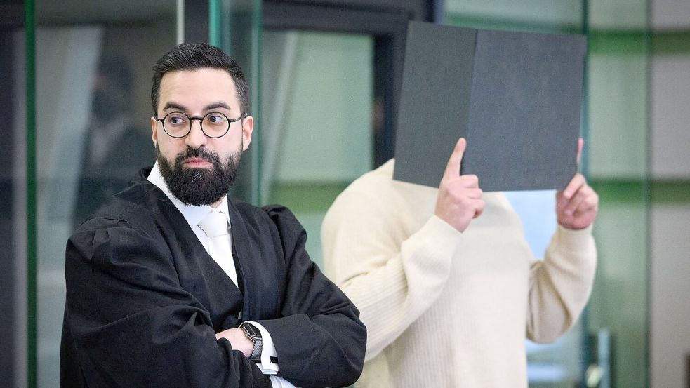 Ein 24-Jähriger ist nach einem massiven Angriff auf den jüdischen Studenten Lahav Shapira in Berlin-Mitte verurteilt worden. (Foto Archiv) Foto: Bernd von Jutrczenka/dpa