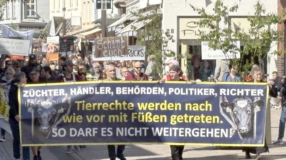 Es geht auch durch die Fußgängerzone.