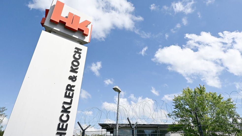 Dunkle Wolken sind in den geschäftlichen Perspektiven von Heckler & Koch nicht zu erkennen. Foto: Bernd Weißbrod/dpa