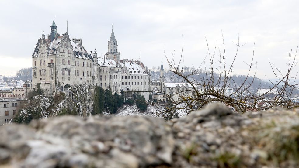 Hier weilte der Chef der Vichy-Regierung, Philippe Pètain, 1944/45: Das Hohenzollernschloss in Sigmaringen. Foto: DPA/Thomas Warnack