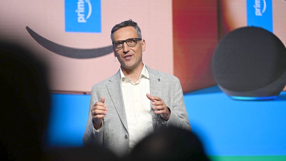 Amazon-Deutschlandchef Rocco Bräuniger ist davon überzeugt, dass sein Unternehmen auch künftig noch viele Stellen aufbauen wird. Foto: Wolf von Dewitz/dpa
