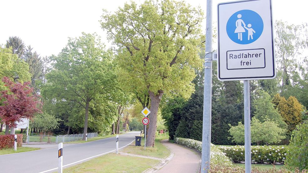 Entlang der Westersander Straße gelten für Radfahrer neue Verkehrsregeln. Foto: Imke Cirksena