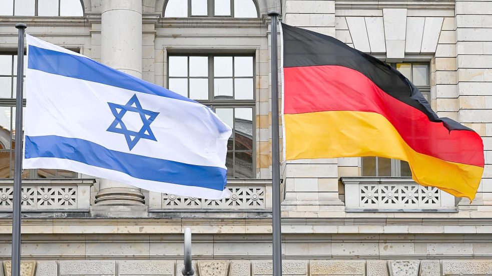 Deutschland und Israel haben zwei Jahrzehnte nach dem Ende des Zweiten Weltkriegs diplomatische Beziehungen aufgenommen. (Archivbild) Foto: Jens Kalaene/dpa-Zentralbild/ZB
