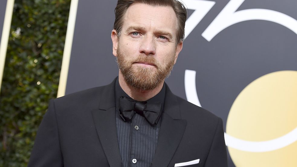 Die „Star Wars“-Filme machten Ewan McGregor berühmt. Jetzt verirrte sich der Hollywoodstar ausgerechnet auf ein Schützenfest in Niedersachsen. Foto: dpa/Invision/AP/Jordan Strauss