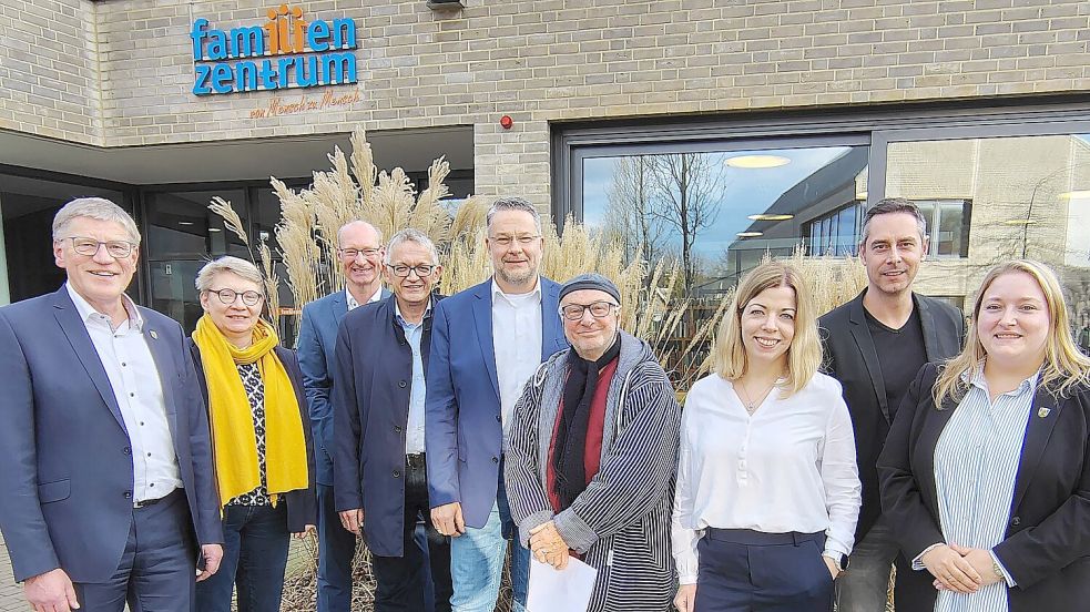 Ende Januar 2025 hat sich der neue Pfau-Vorstand konstituiert mit (von links) Horst Feddermann, Dr. Edith Ulferts, Frank Müller, Olaf Meinen, Stephan Zwerg, Jörg Köhler, Sandra Cassens, Dirk Oidtmann und Laura Vorwerk. Foto: Karin Böhmer