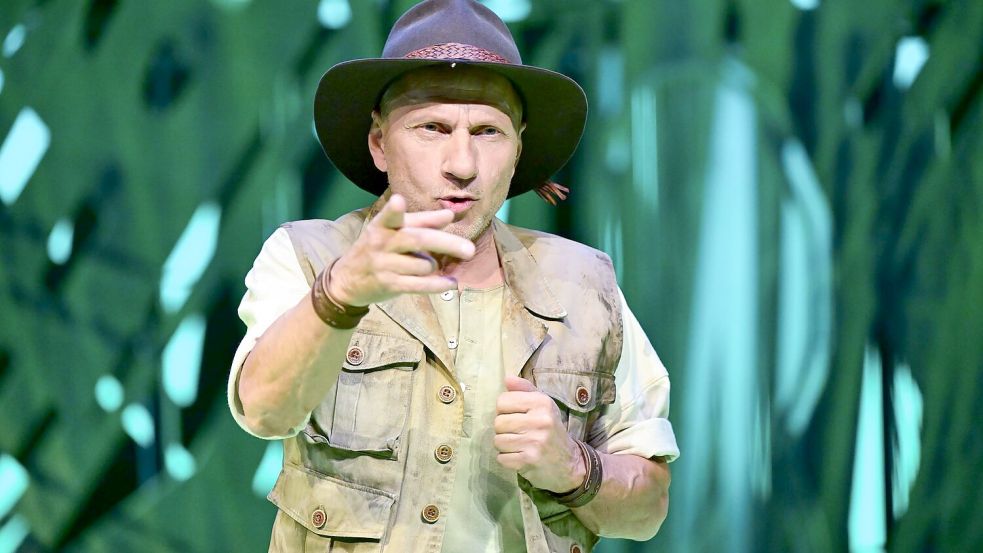 Der Schauspieler und „Tatort“-Kommissar Richy Müller probt für eine Gastrolle im Musical „Tarzan“. Foto: Bernd Weißbrod/dpa