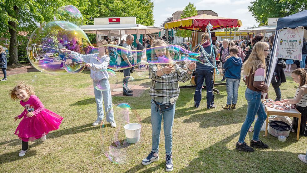 Für Kinder gibt es beim Leezdorfer Dorffest viele Mitmachaktionen. Foto: Folkert Bents