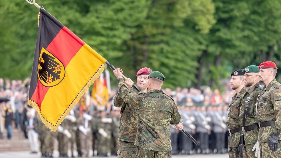 Die Panzerbrigade 45 der Bundeswehr ist dauerhaft in Litauen stationiert und soll die Ostflanke der NATO unterstützen. Foto: Michael Kappeler/dpa