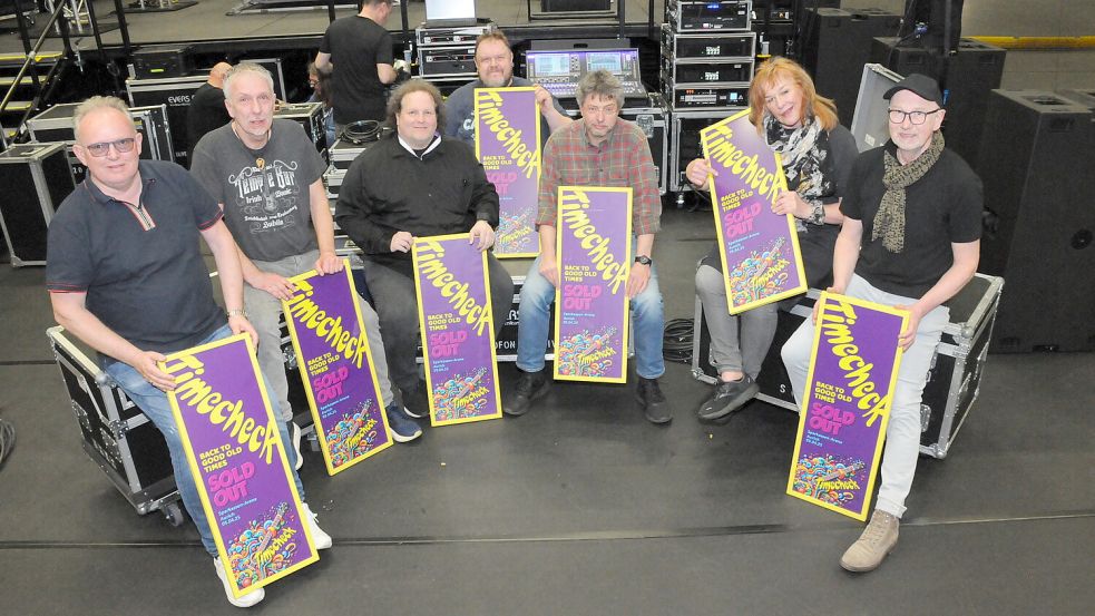 Stehen am 13. Juni das letzte Mal auf der Konzertbühne: Die Feten-Kultband „Timecheck“ geben ihr Abschiedskonzert auf der Open-Air-Bühne in Tannenhausen. Foto: Udo Hippen