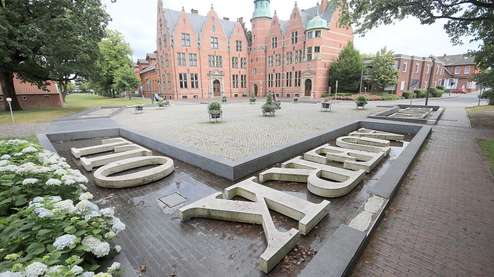 Machte nur Ärger: das stilisierte Hafenbecken mit dem Schriftzug Oll Haven Auerk. Foto: Romuald Banik