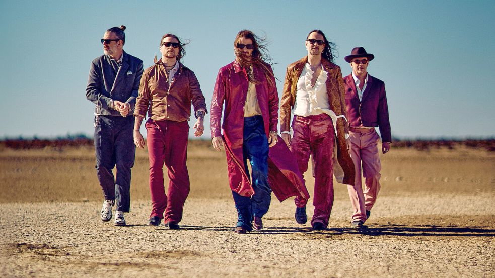 Wirbeln mächtig viel Staub auf: Erst als Musiker in ihren 50er-Jahren eilen Mattias Carlsson, Jonny Wemmenstedt, Tobias Gustavsson, Marcus Åblad, und Martin Frejinger (v. l.) als Nestor weltweit von Erfolg zu Erfolg. Foto: Andreas Godwin