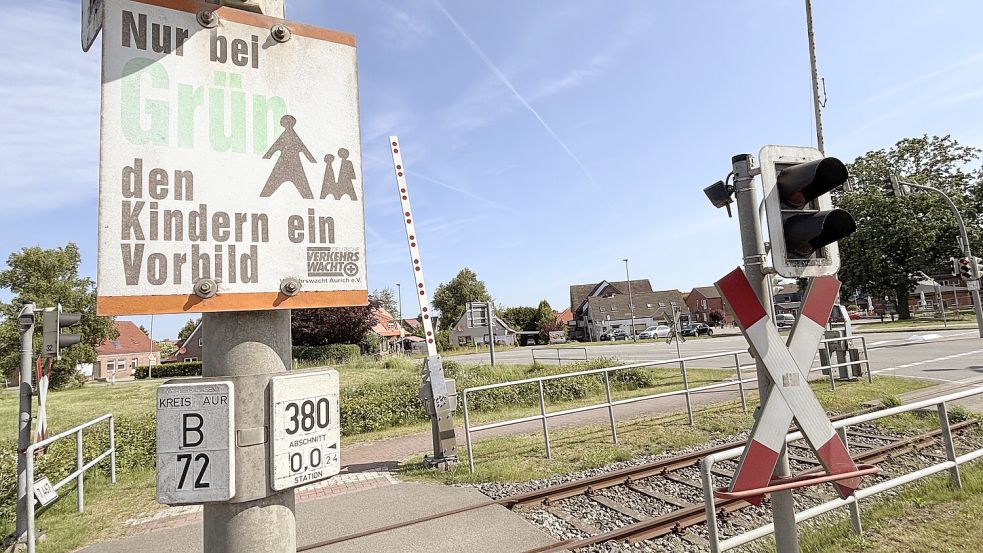 An dem Ampeln an der B 72 in Moordorf kann es derzeit länger dauern. Foto: Aiko Recke