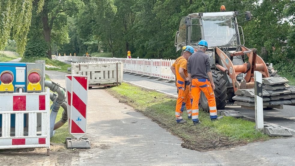 Am 3. Juni wurde die Umleitung für Radfahrerinnen und Radfahrer eingerichtet.Foto: Heino Hermanns/OOWV